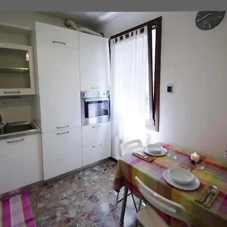 Apartamento Carampane - Your Flat Near Rialto Bridge