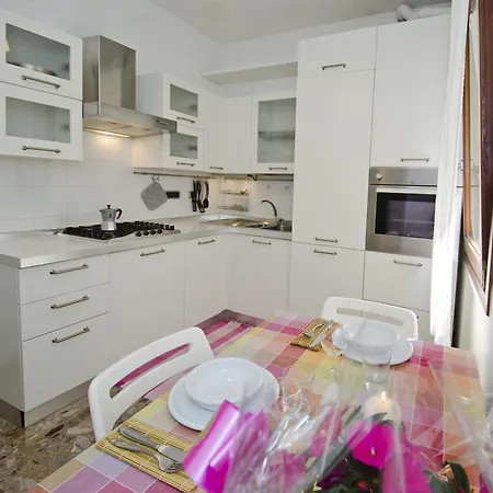 Appartement San Polo Feel The Center Venetië